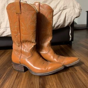 Women’s Western Boots Nocona vintage size 7